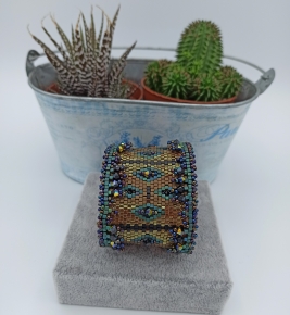 Pulsera IREA